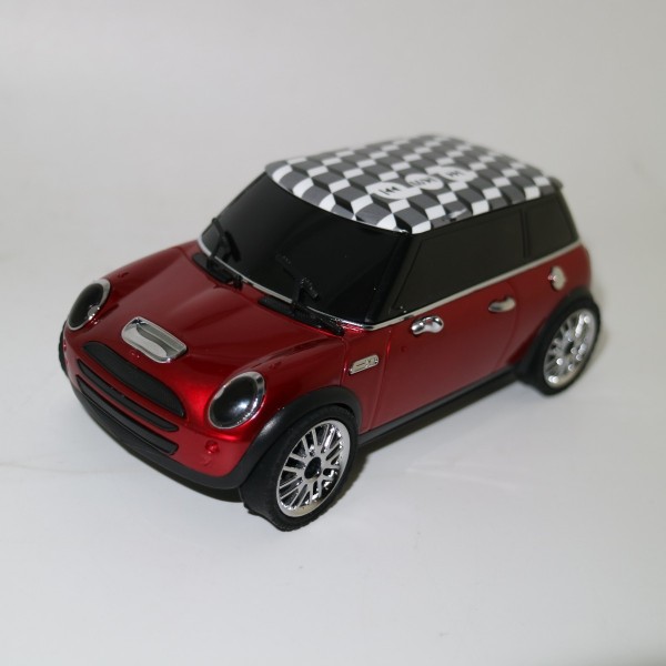 Fashion Portable Music gadget gift Mini Car Shaped Speaker with FM,red
