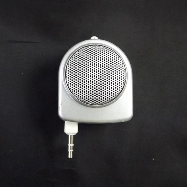 3.5mm stereo audio MP3 mini speaker MP3, MP4, mobile phone, computer, and iPod silver